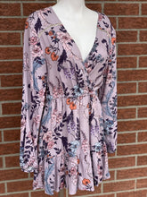 Load image into Gallery viewer, Mink Pink dress M