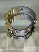 Load image into Gallery viewer, Studs Strap Bracelet