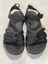 Load image into Gallery viewer, Teva Sandals 9.5