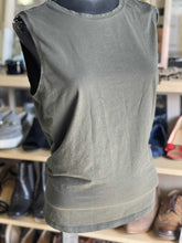 Load image into Gallery viewer, Lululemon Tank S