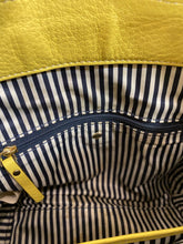 Load image into Gallery viewer, Kate Spade handbag *As Is-stained lining