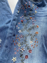 Load image into Gallery viewer, Driftwood Kelly Jeans 25W/33L