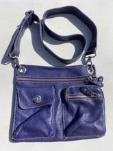 Load image into Gallery viewer, Roots Handbag