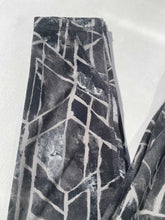 Load image into Gallery viewer, Zobha Leggings L