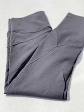 Load image into Gallery viewer, Lululemon Leggings 8