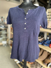 Load image into Gallery viewer, J Crew Top Short Sleeve S