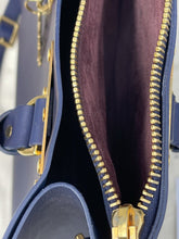 Load image into Gallery viewer, Sophie Hulme Large Square Albion Saddle Leather Square Tote