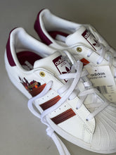 Load image into Gallery viewer, Adidas Superstar Originals 7 NWT