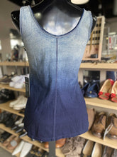 Load image into Gallery viewer, Rock & Republic Tank NWT XS