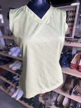 Load image into Gallery viewer, Nike Golf Sleeveless Top S