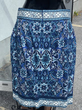 Load image into Gallery viewer, Ann Taylor Skirt 6P
