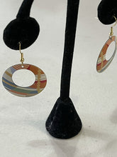 Load image into Gallery viewer, Hallow Circle Earrings