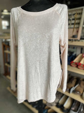 Load image into Gallery viewer, Hard Tail Velour top XS