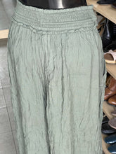 Load image into Gallery viewer, Wilfred Flowy Elasticized Waist Pants L