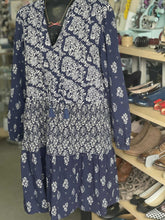 Load image into Gallery viewer, Maeve Dress M