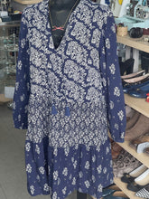 Load image into Gallery viewer, Maeve Dress M