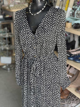 Load image into Gallery viewer, Lucky Brand Maxi Dress M