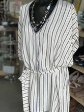 Load image into Gallery viewer, Zara Tunic M