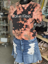 Load image into Gallery viewer, American Eagle Denim Shorts High Rise Shortie 12