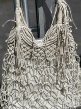Load image into Gallery viewer, Sun N' Sand Accessories Wicker Handbag