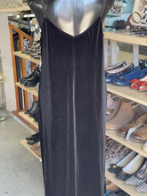 Load image into Gallery viewer, Sanctuary velour Dress M
