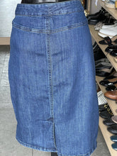 Load image into Gallery viewer, Joe Fresh Denim Skirt 12