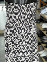 Load image into Gallery viewer, Banana Republic (outlet) Strapless Dress L