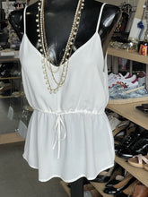 Load image into Gallery viewer, Babaton Tank Top S