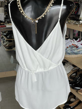 Load image into Gallery viewer, Babaton Tank Top S