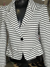 Load image into Gallery viewer, Cartonnier Striped blazer XS