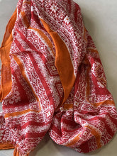 Load image into Gallery viewer, Unbranded Scarf