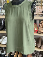 Load image into Gallery viewer, J Crew (outlet) ruffle top 6