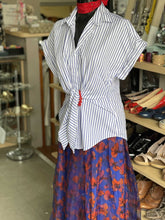 Load image into Gallery viewer, Ralph Lauren striped shirt M