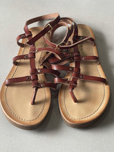 Load image into Gallery viewer, Madden Girl Strappy Sandals 7
