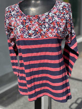 Load image into Gallery viewer, Anthropologie striped top M