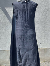 Load image into Gallery viewer, Femme Fetale Made in Italy Linen Dress XL