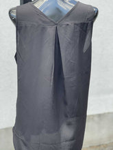 Load image into Gallery viewer, Banana Republic Tank L