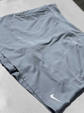 Load image into Gallery viewer, Nike Golf Skort M