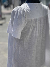 Load image into Gallery viewer, Lucky Brand Embroidered Top Short Sleeve XS