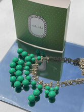 Load image into Gallery viewer, Stella & Dot Necklace with box