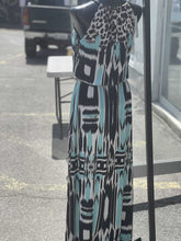 Load image into Gallery viewer, Maggy London Maxi Dress 6