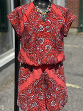 Load image into Gallery viewer, Banana Republic Romper 6