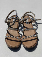 Load image into Gallery viewer, Steve Madden Studded Sandals 8.5
