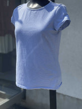 Load image into Gallery viewer, Vineyard Vines Striped Top Short Sleeve XS