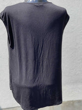 Load image into Gallery viewer, RW&CO Top Short sleeve M