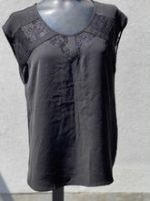 Load image into Gallery viewer, RW&CO Top Short sleeve M