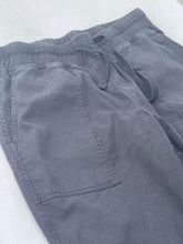 Load image into Gallery viewer, Roots Pants S