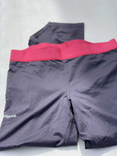 Load image into Gallery viewer, Desigual Leggings XL(fits like M)