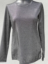 Load image into Gallery viewer, Banana Republic Long Sleeve Shirt S NWT