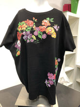 Load image into Gallery viewer, Zara floral top L
